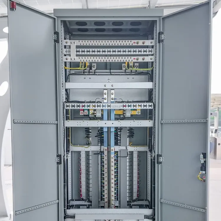 Does the inverter for China Mobile's base station equipment have a battery?