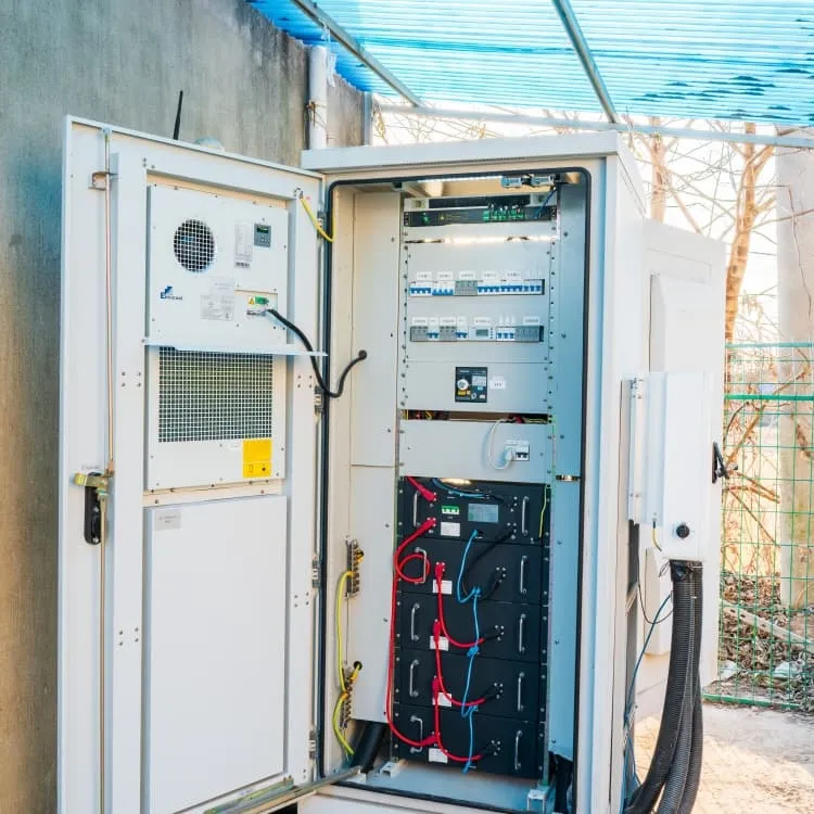 How many energy storage power station integrators are there in Botswana?