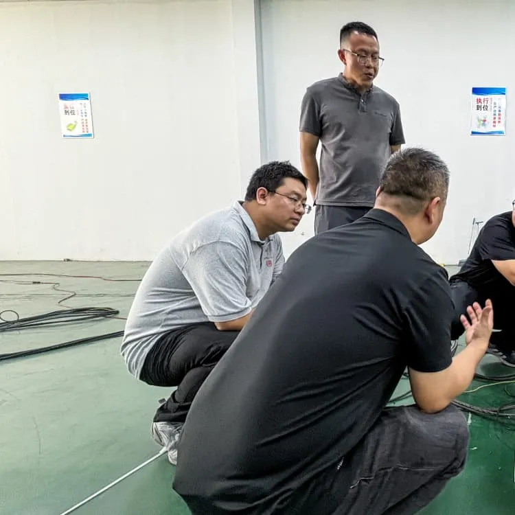 5g communication can be deployed through micro base stations